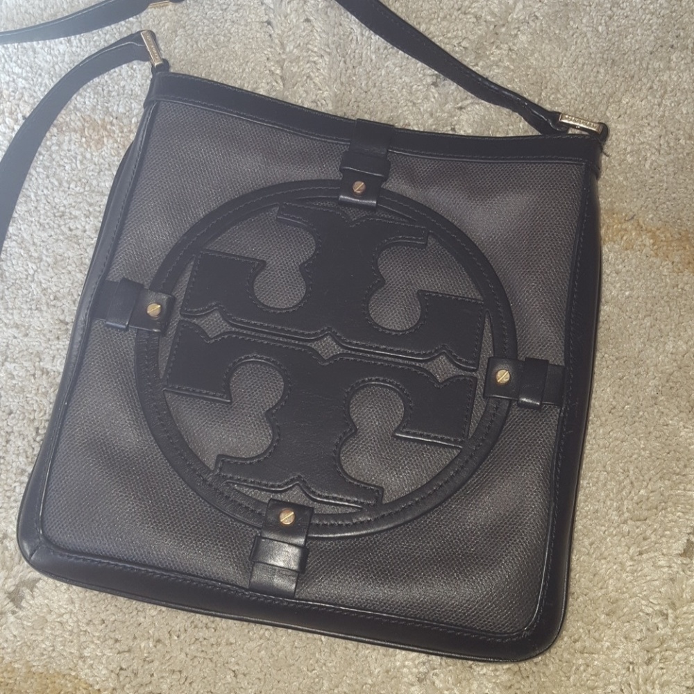 tory burch crossbody